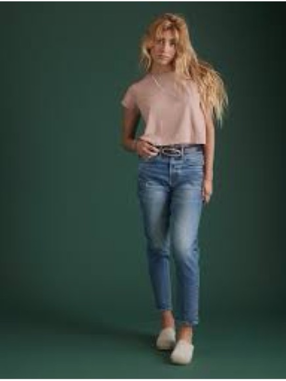 American Eagle Outfitters Medium Wash Denim Mom Jeans